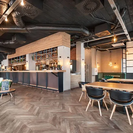 Aqua Aquapark Aparthotel 4*